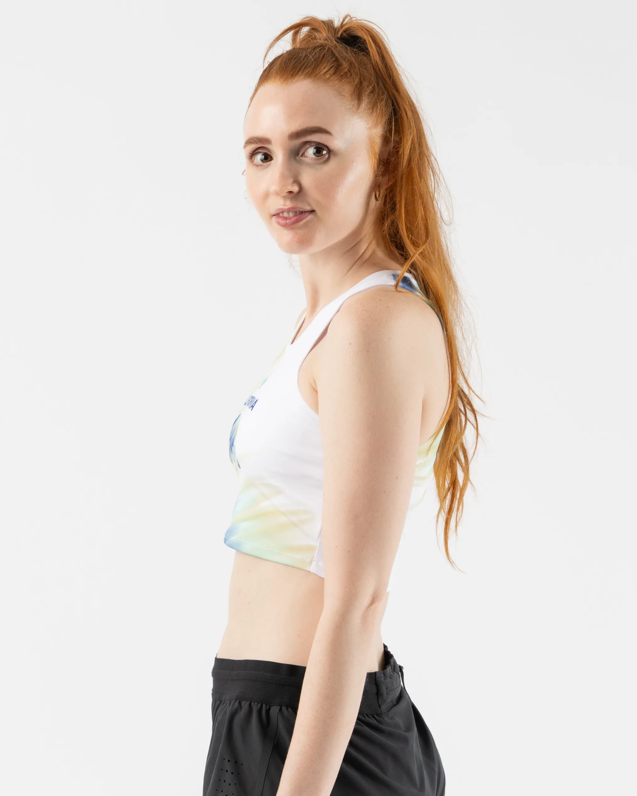 Crop Hop Built-In | CA